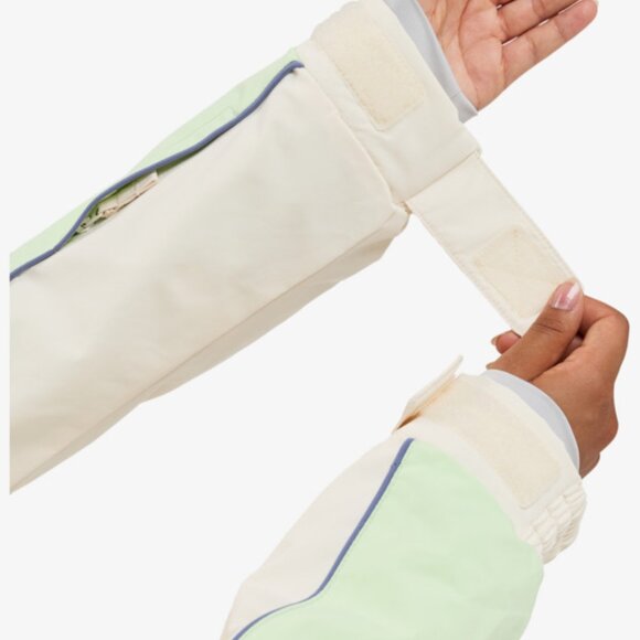 ROXY Snow Highridge Jacket and Pants - Picture 3 of 16